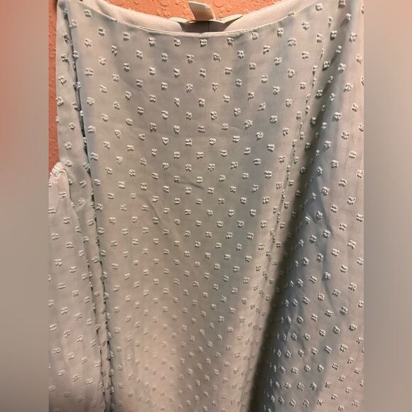 Krazy Kay light green chiffon off the shoulder blouse - Picture 2 of 11